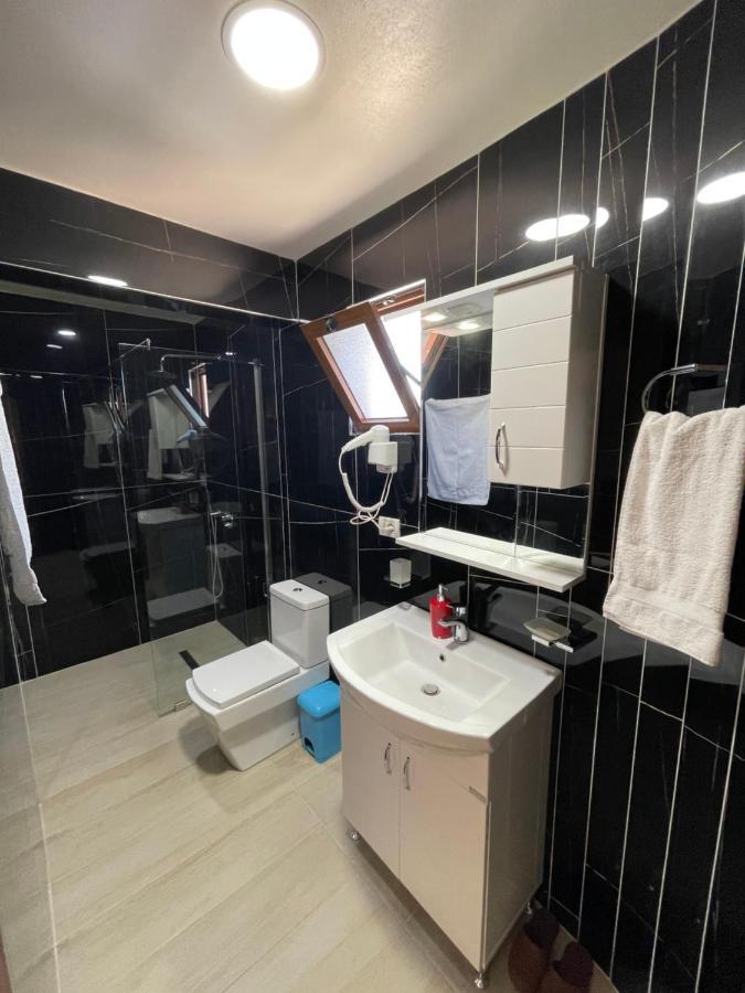 Marea Hotel Ksamil Luaran gambar
